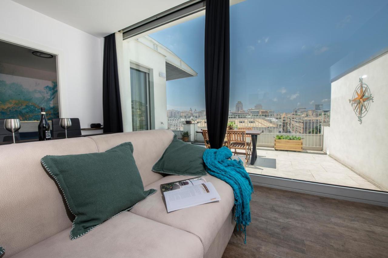 Attico Luxury Con Parcheggio E Terrazza Vista Mozzafiato Apartment Genova Exterior foto