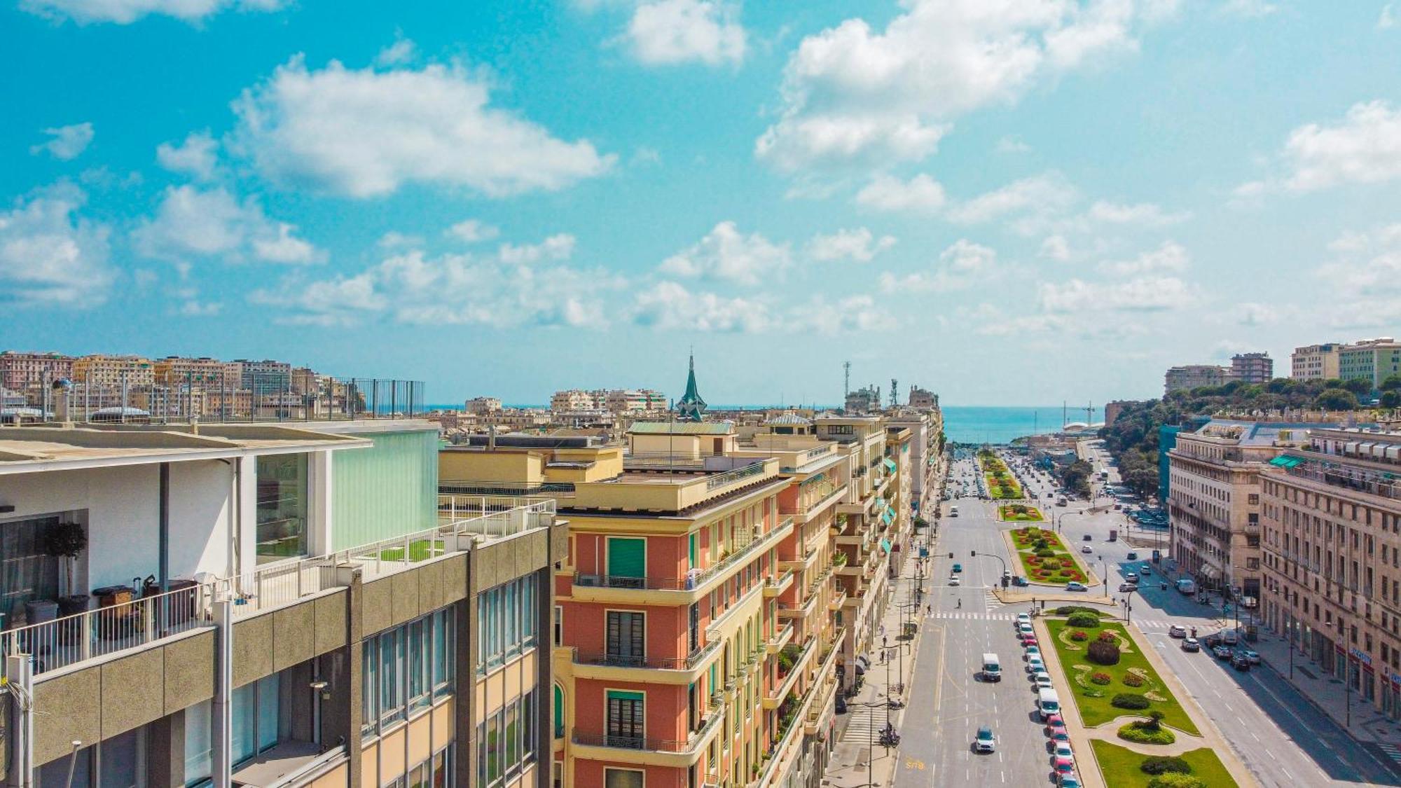 Attico Luxury Con Parcheggio E Terrazza Vista Mozzafiato Apartment Genova Exterior foto